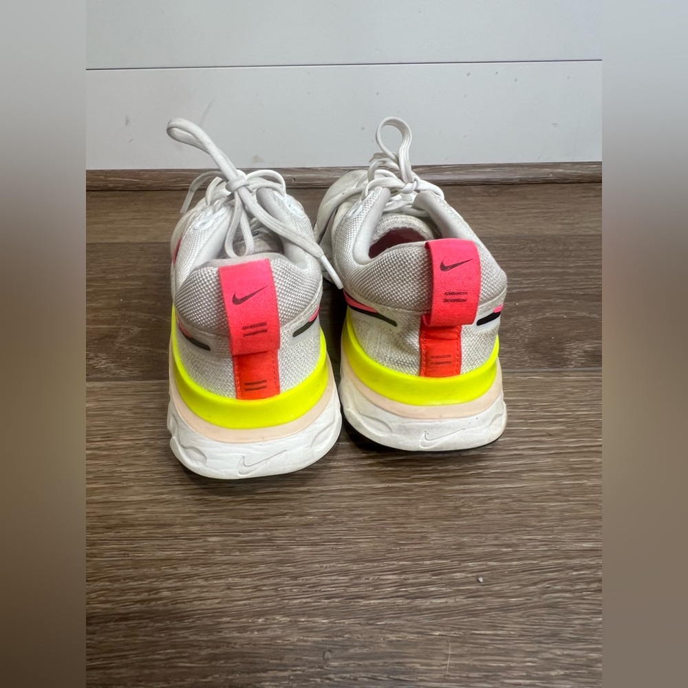 Women's Nike React Infinity Run Flyknit 2 - Picture 5 of 9
